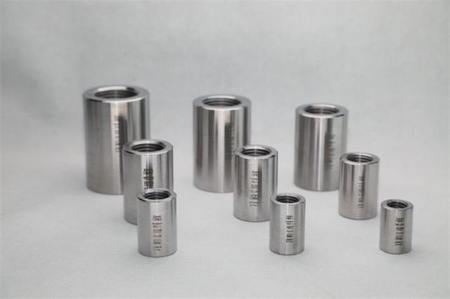 景洪直螺纹钢筋套筒大量批发